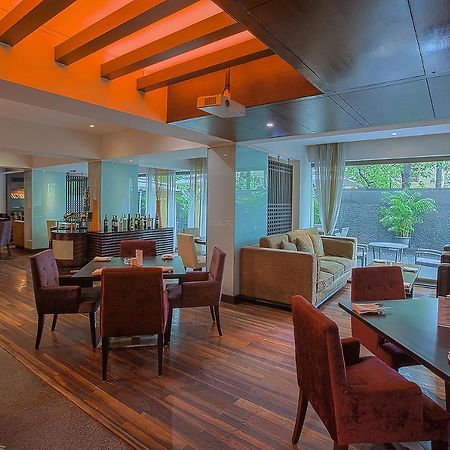 Oakwood Residence Naylor Road Pune Luaran gambar