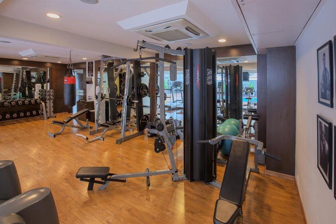 Oakwood Residence Naylor Road Pune Luaran gambar