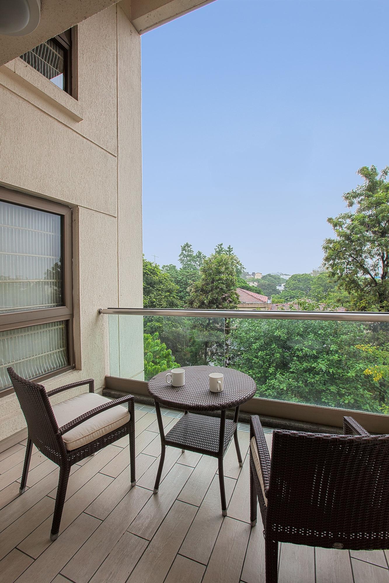 Oakwood Residence Naylor Road Pune Luaran gambar