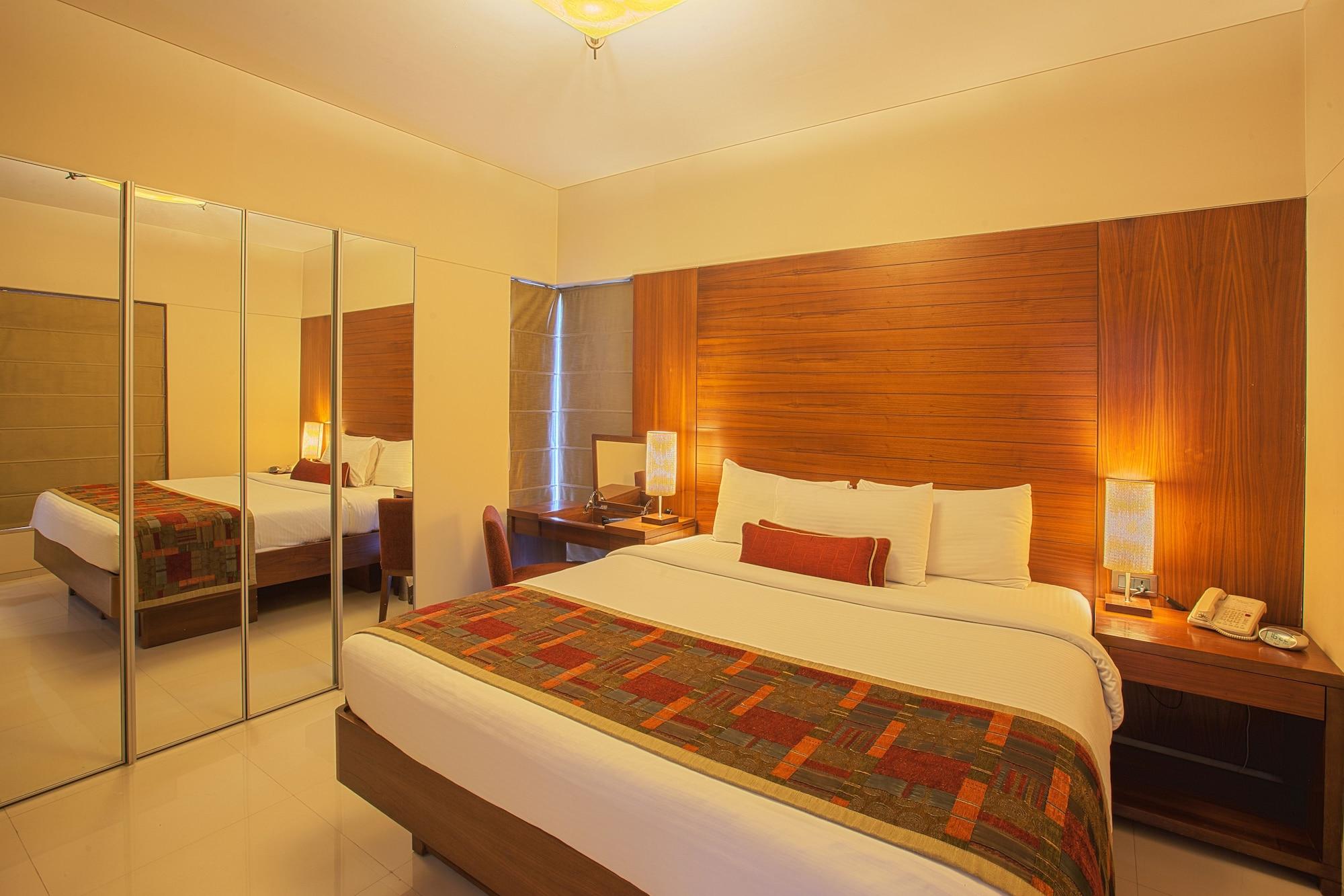 Oakwood Residence Naylor Road Pune Luaran gambar