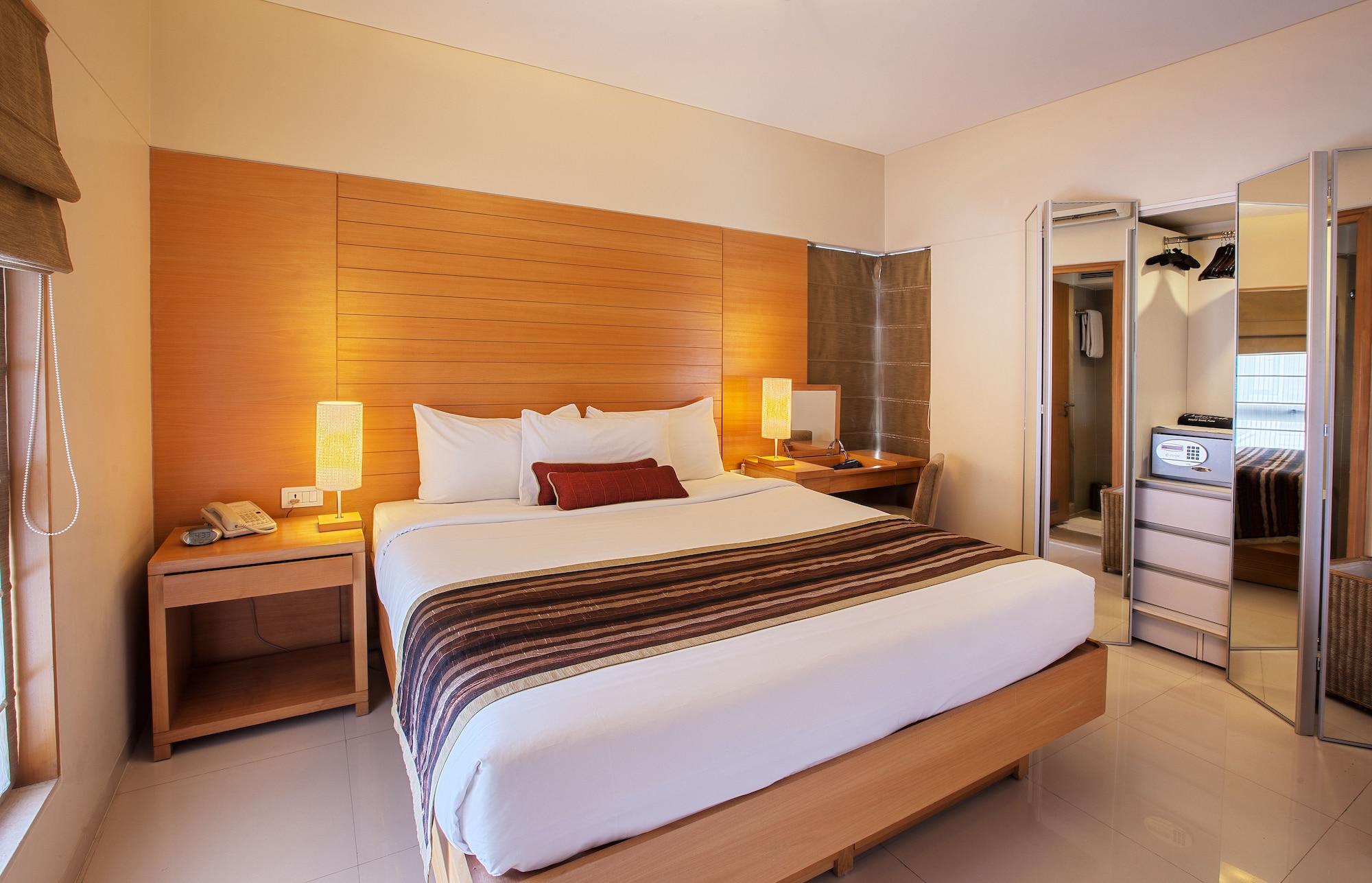Oakwood Residence Naylor Road Pune Luaran gambar