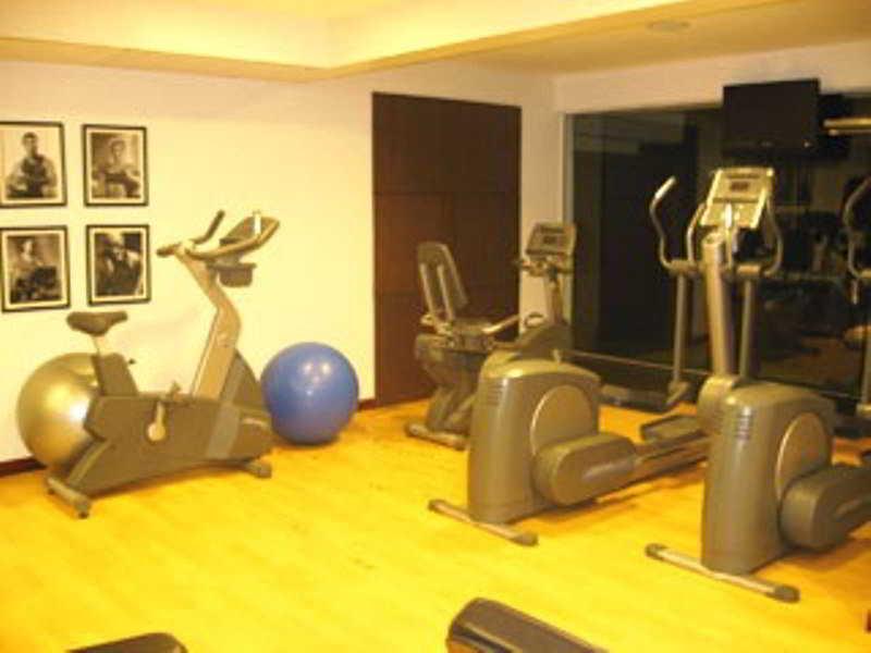 Oakwood Residence Naylor Road Pune Luaran gambar