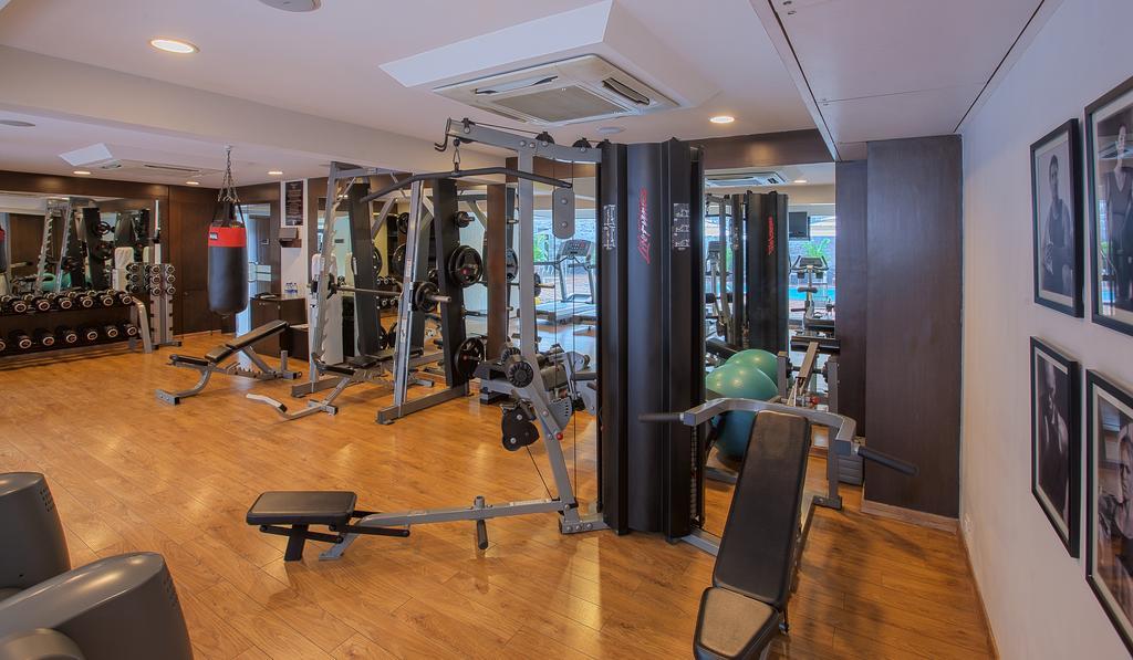 Oakwood Residence Naylor Road Pune Luaran gambar